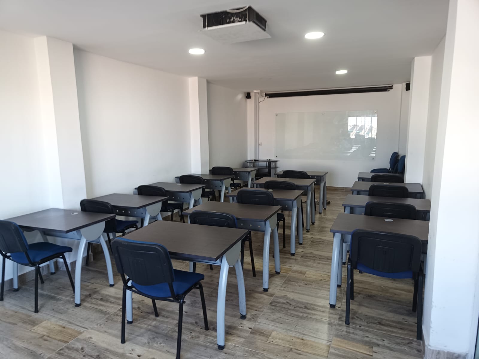 Venta de locales - Barrio Boston Barranquilla