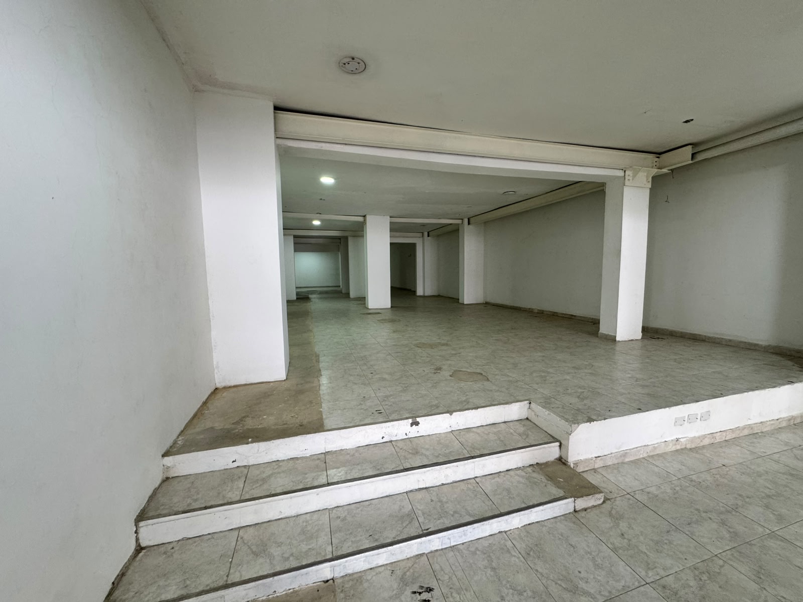Local comercial en arriendo -altos del prado-Barranquilla