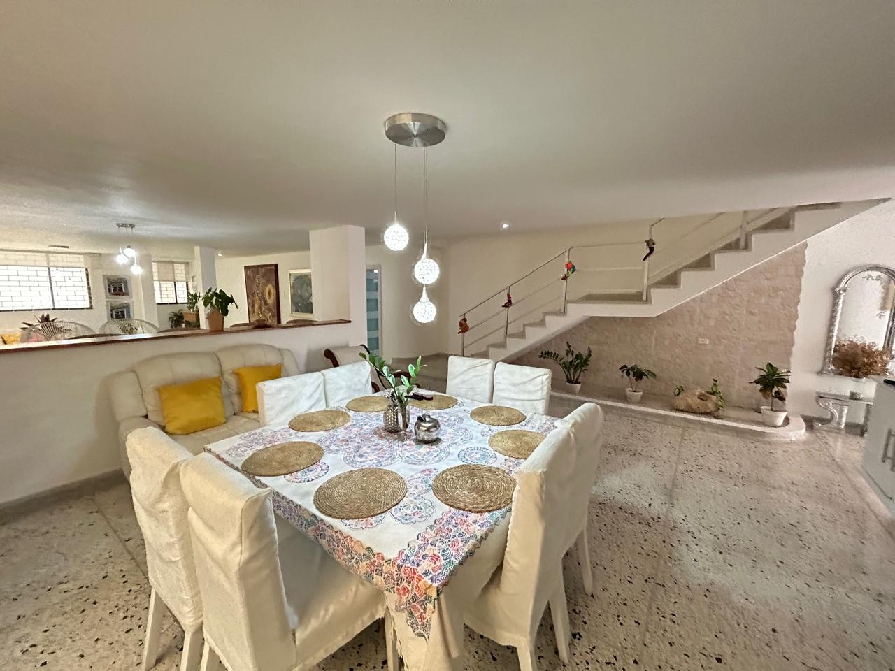 Riomar - Casa Duplex en Arriendo - Barranquilla