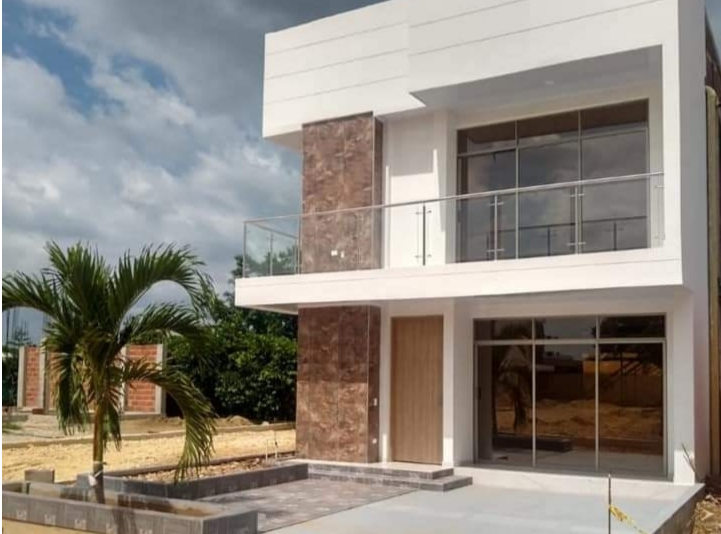 Casas de Tres Pisos en Campo di Fiori, Turbaco