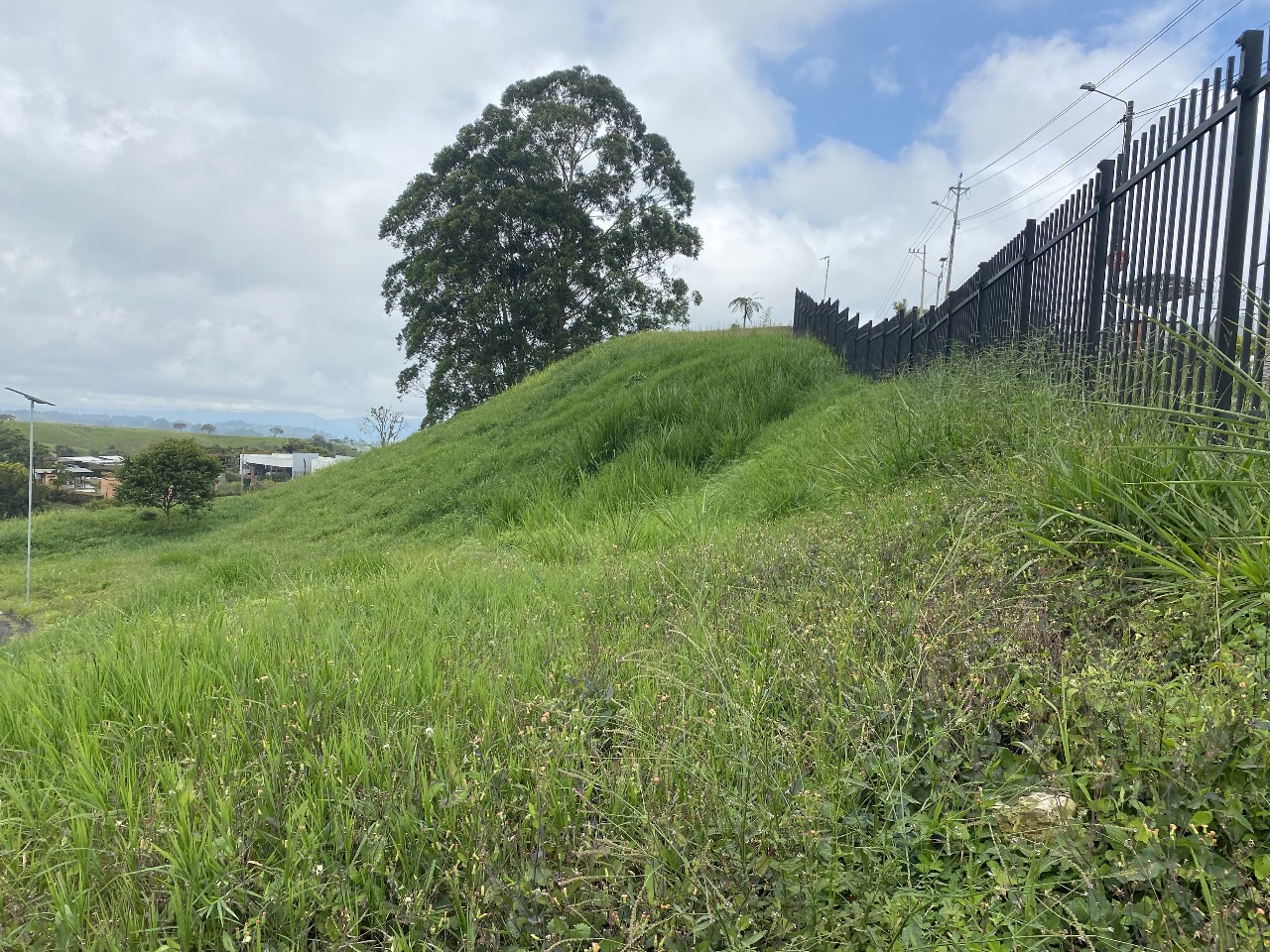 Se Vende Lote en Condominio, Condina- Pereira