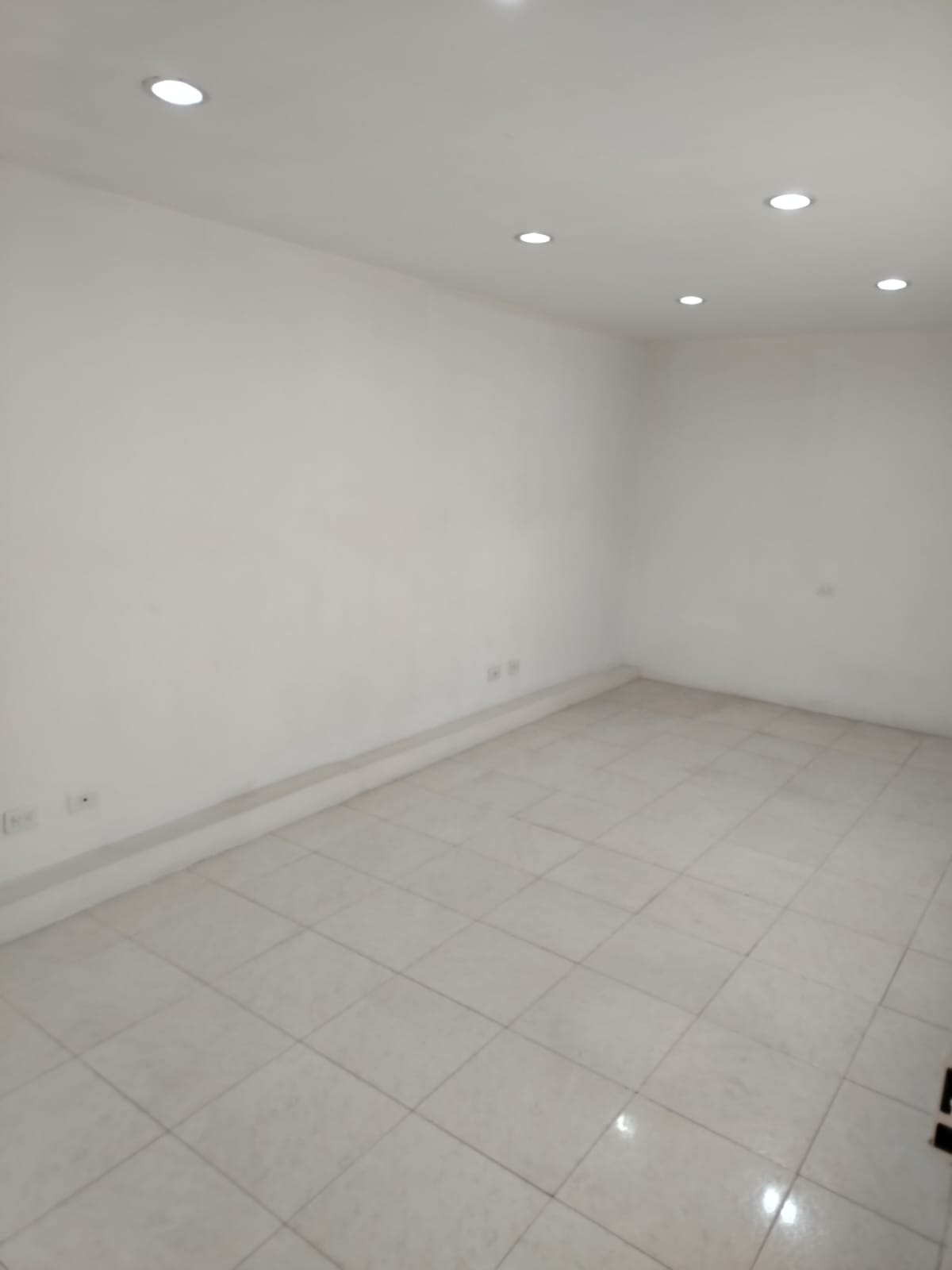 Imagen de Se vende Consultorio/ Oficina en el Centro de Pereira