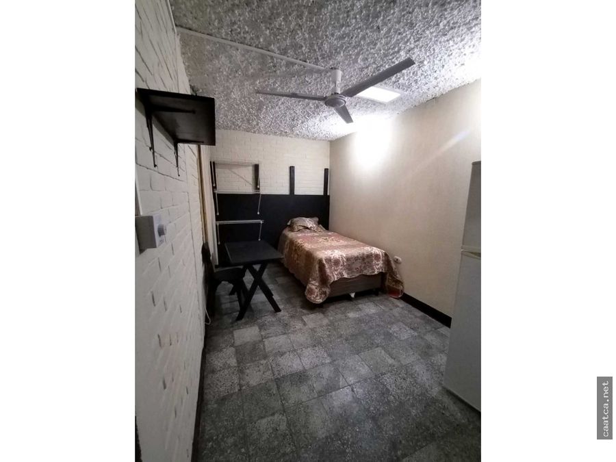 Alquilo habitaciónen zona 15 dentro de Garita