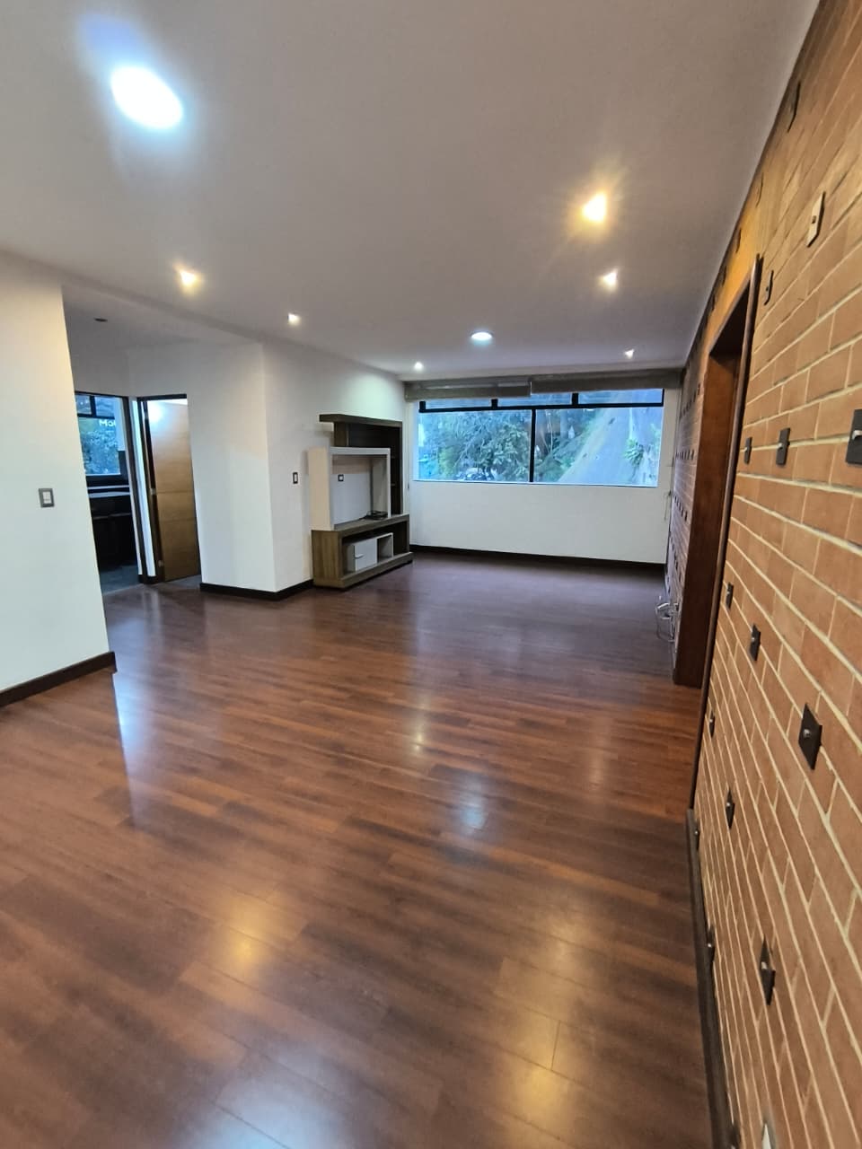 Apartamento 3 hab. en Zona 4, sector IGA | 4 Grados Norte