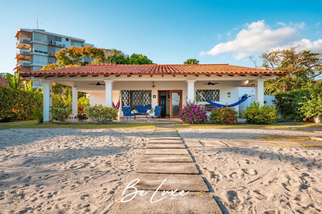 VENTA CASA FRENTE AL MAR EN RIO HATO, FARALLON (6)