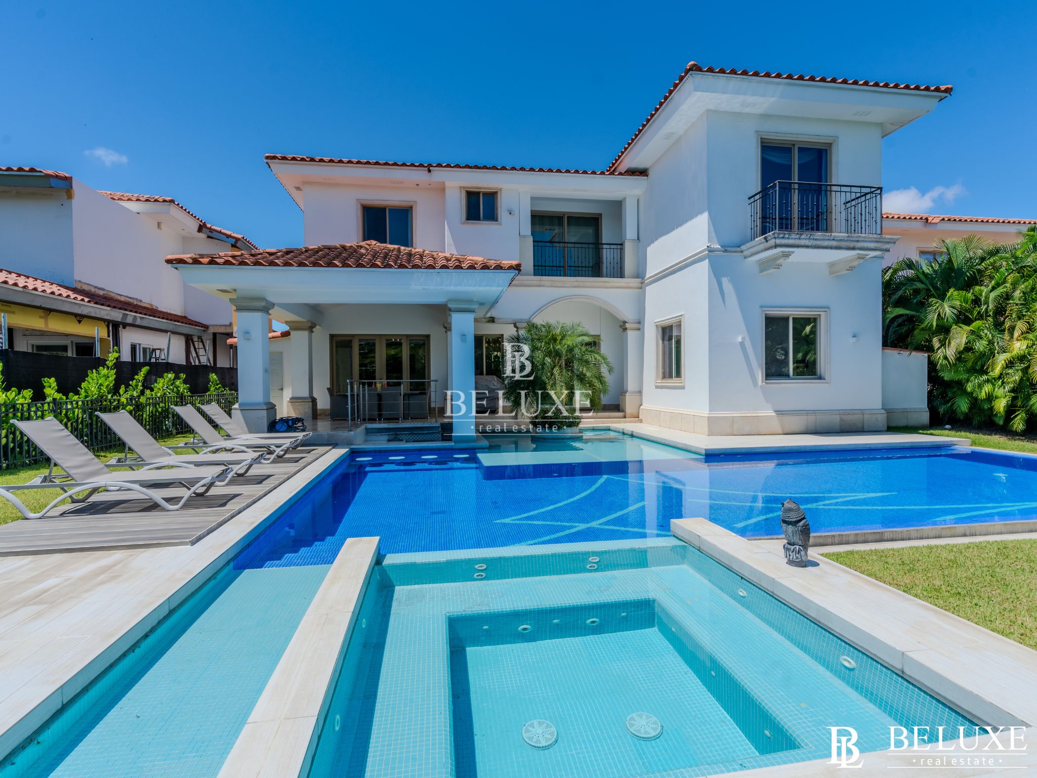 VENDO CASA EN SANTA MARIA FAIRWAY ESTATES (10)