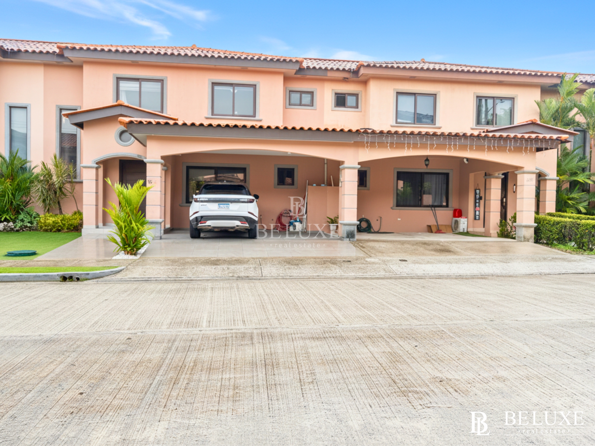 VENTA CASA REMODELADA EN PH VERSALLES 1, JUAN DIAZ (2)