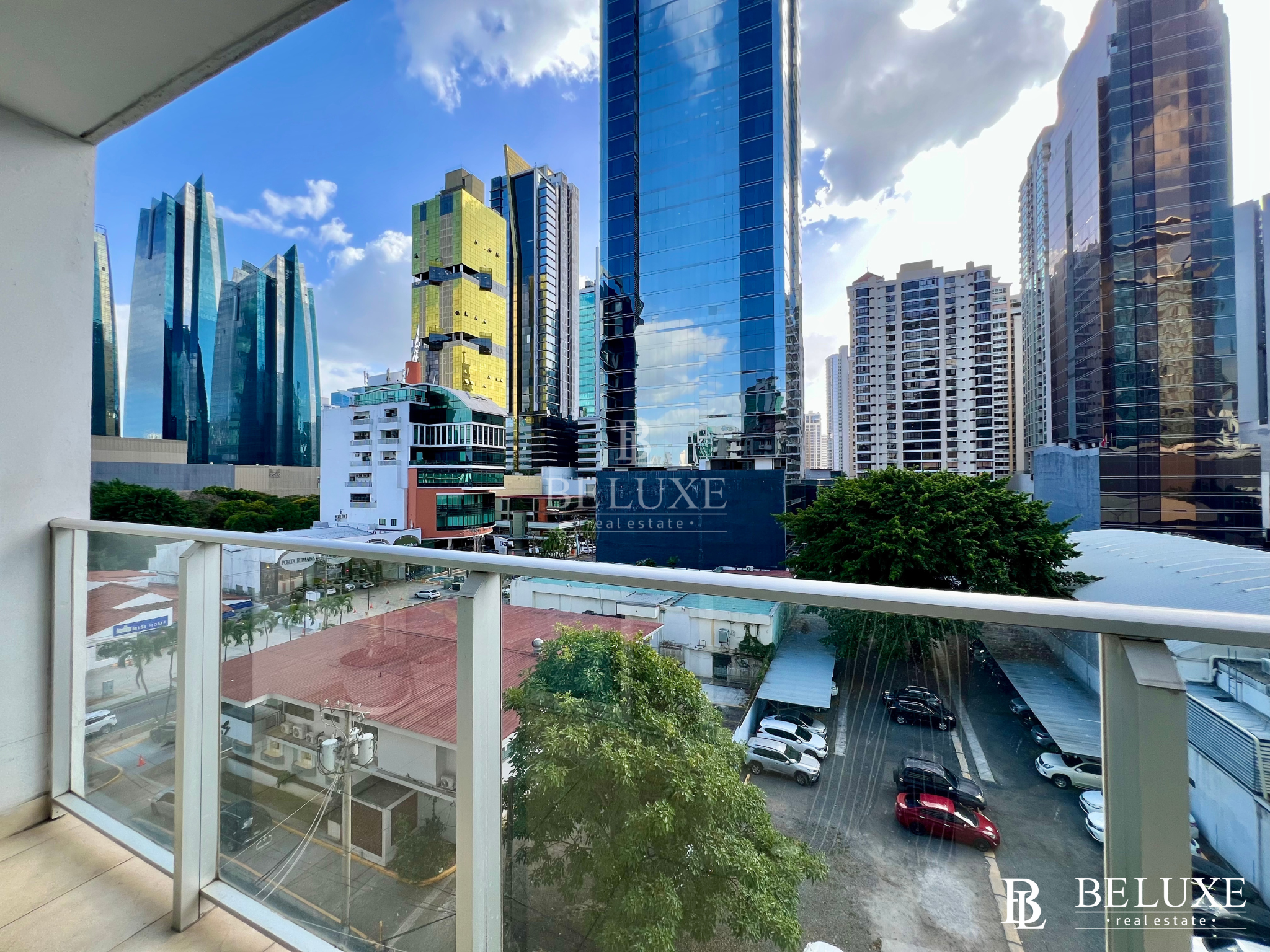VENTA DE APARTAMENTO AMOBLADO EN OBARRIO PH PALM ·(4)