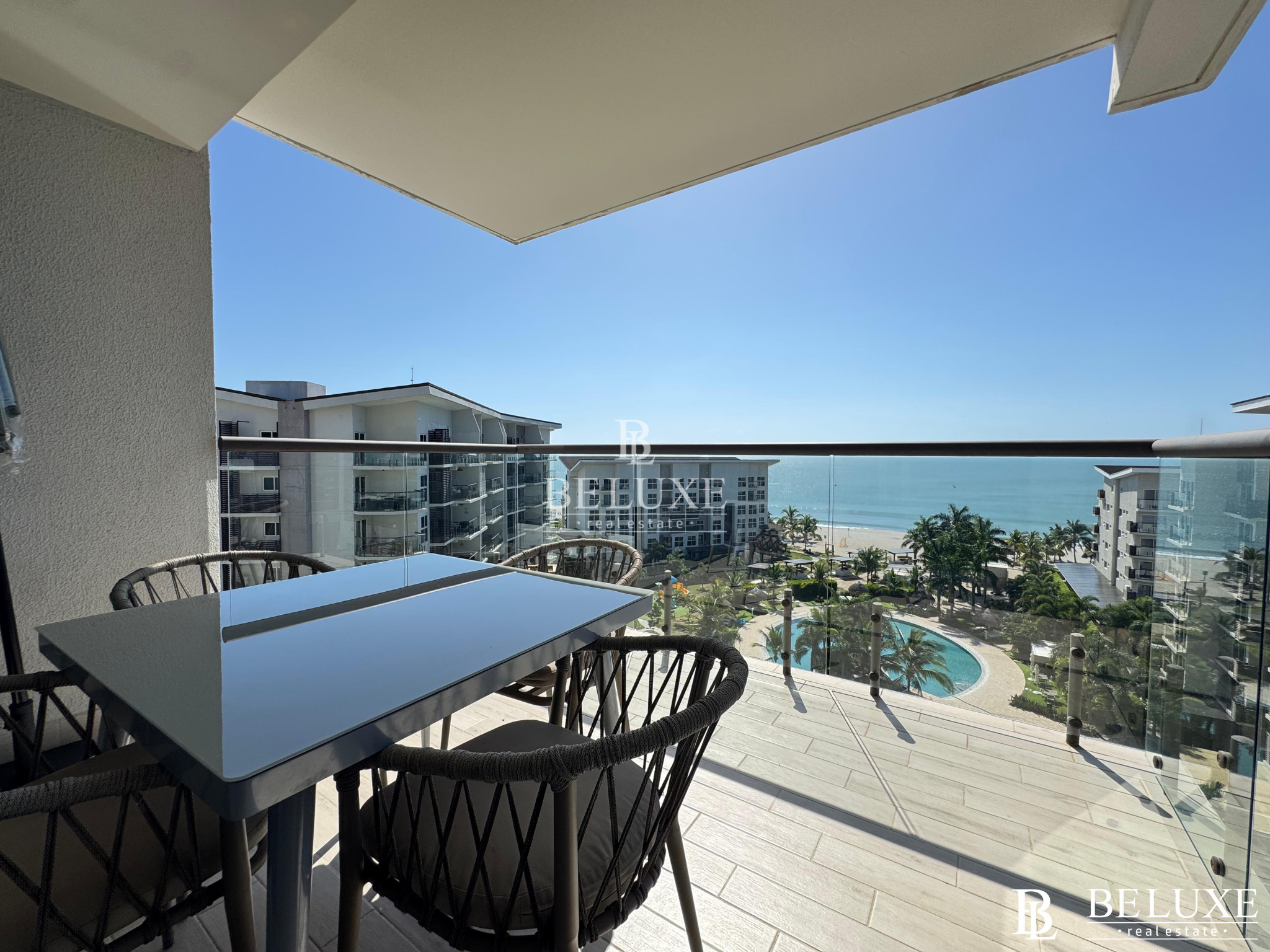 VENTA APARTAMENTO VISTA AL MAR, VENTANAS DEL MAR 3 PLAYA CARACOL (2)