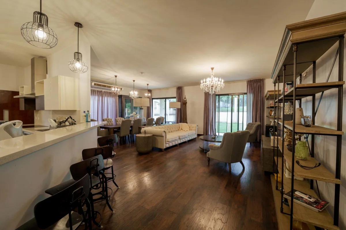 VENDO CASA  EN CLAYTON, PH EMBASSY CLUB  (10)