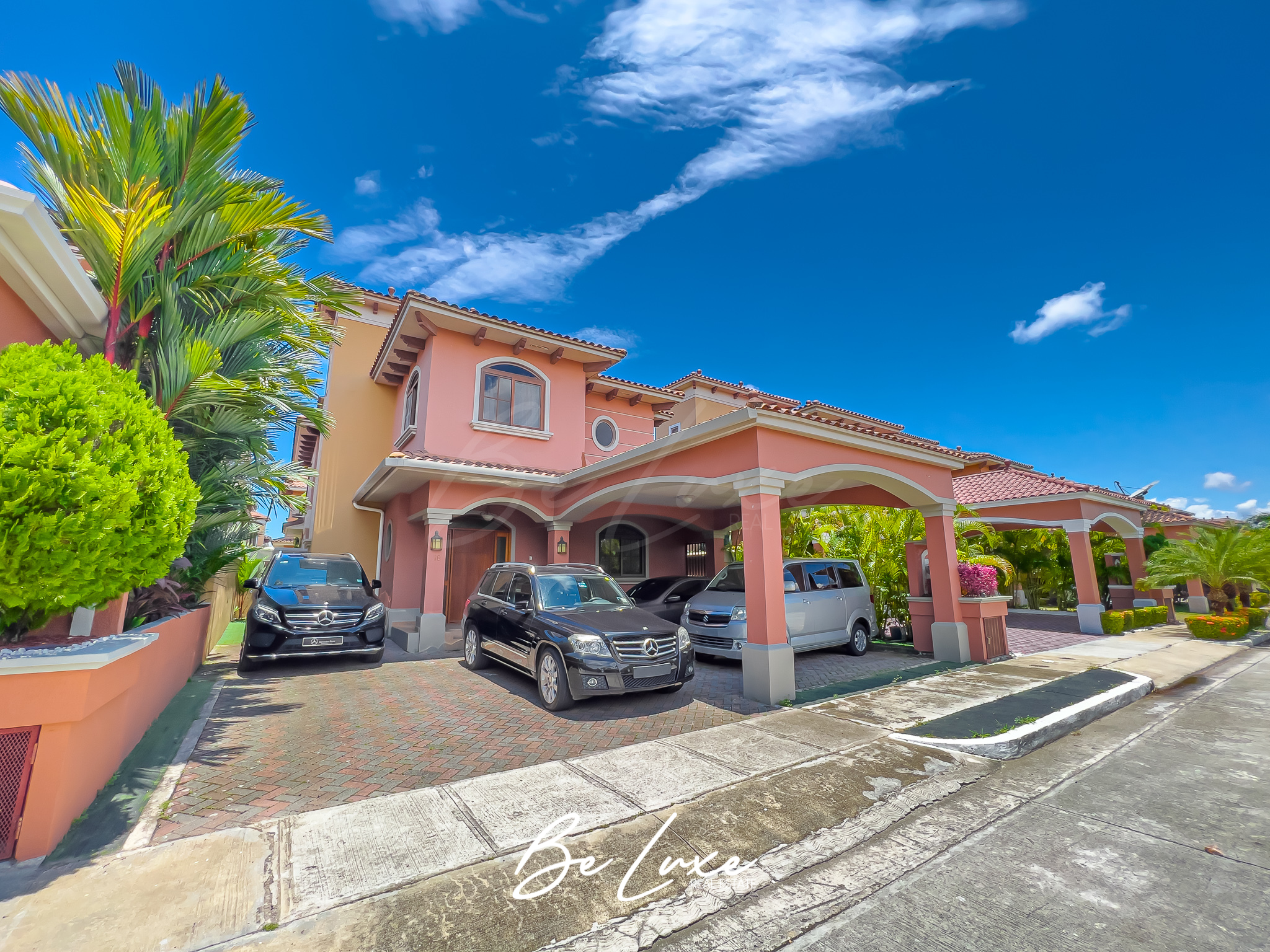 VENTA CASA REMODELADA EN COSTA SUR PH EL DORAL (9)