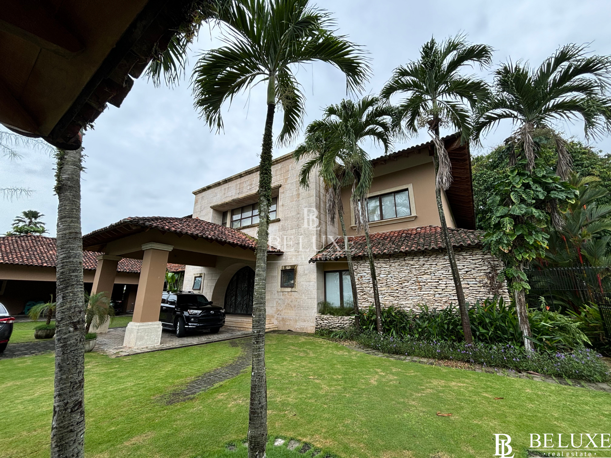 VENTA DE CASA EN ALTOS DEL GOLF  (17)