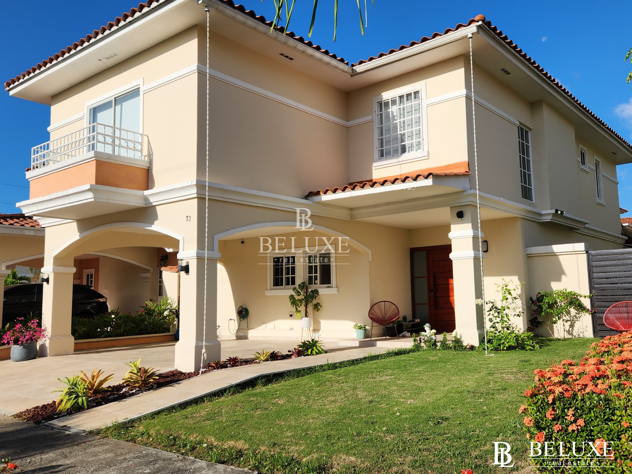 VENDO CASA EN PH VILLA VALENCIA, COSTA SUR (6