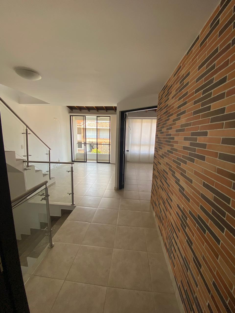 CASA EN VENTA LA ESTRELLA UNIDAD CERRADA — foto 2 de 47