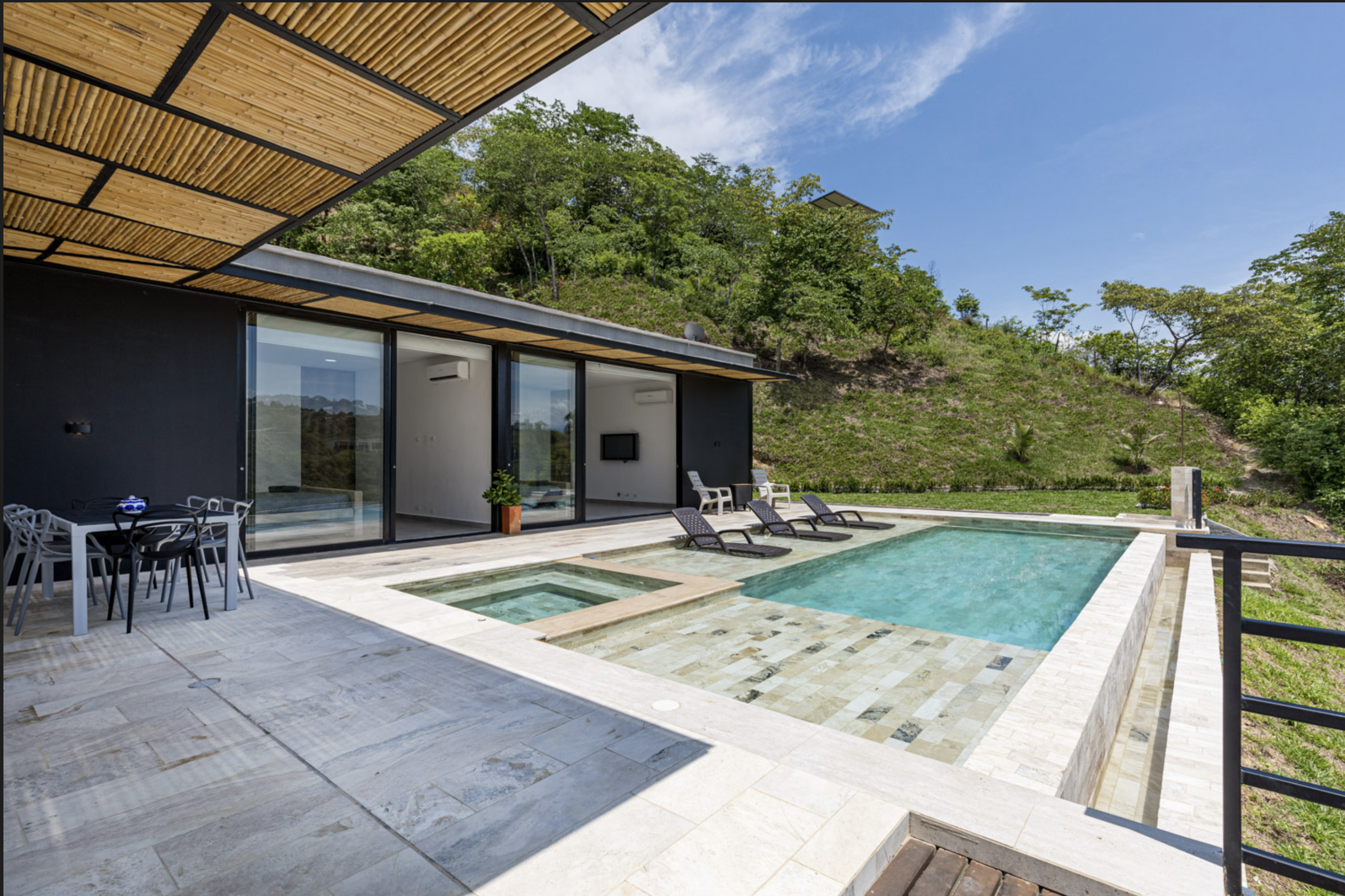 VENDO HERMOSA FINCA DE RECREO EN SAN JERONIMO — foto 3 de 24