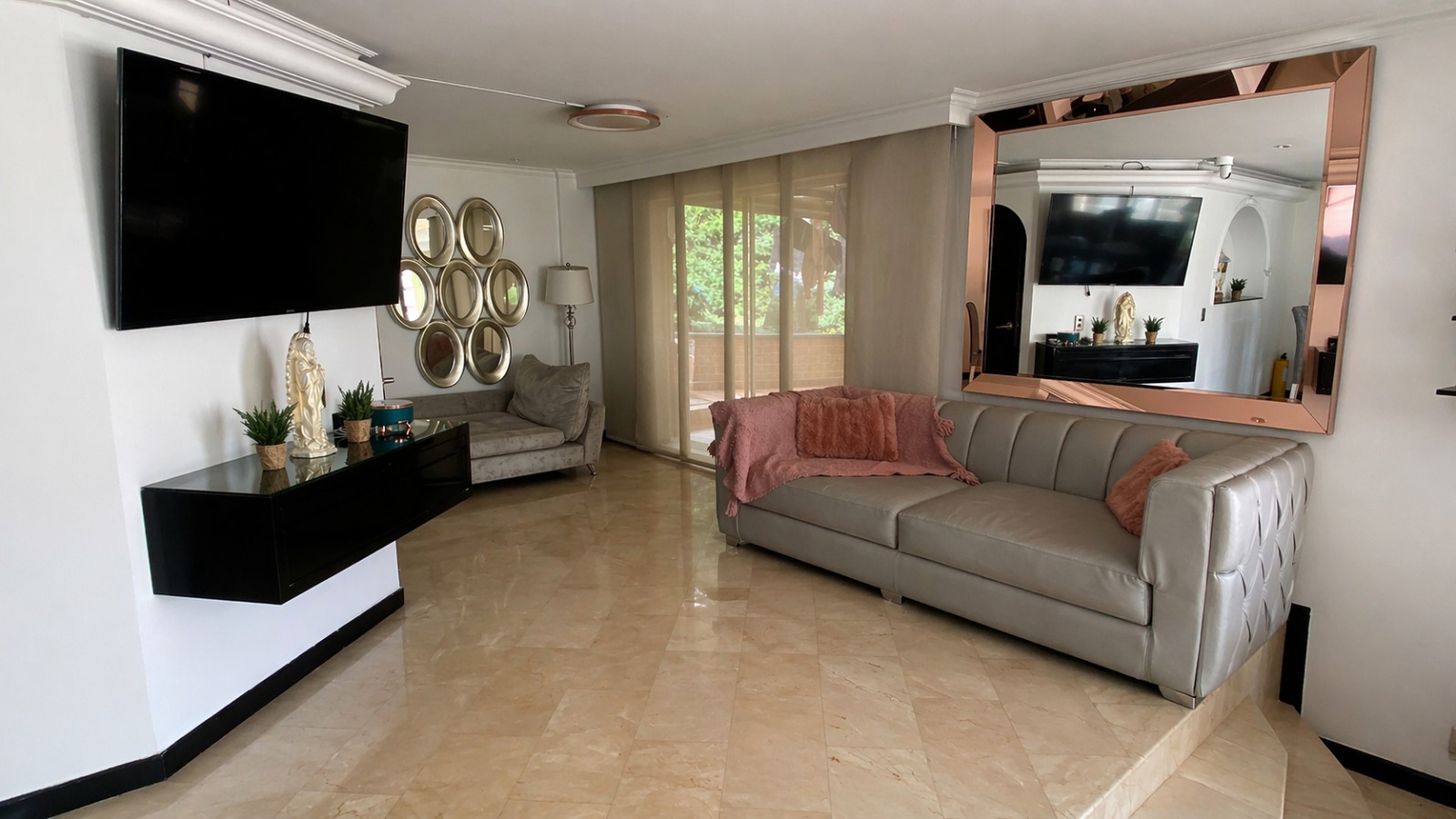 OPORTUNIDAD DE INVERSIÓN CASA PALMAS SECTOR COUNTRY CLUB  — foto 2 de 11