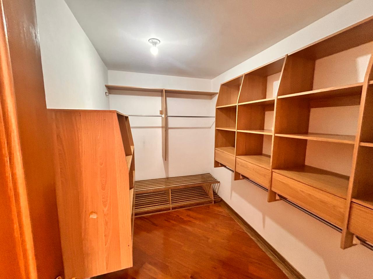Apartamento en venta Urbanizacion Santa Ana — foto 3 de 9