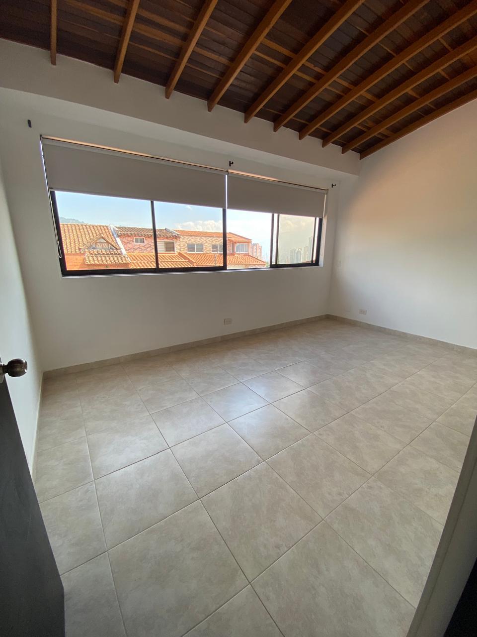 CASA EN VENTA LA ESTRELLA UNIDAD CERRADA — foto 3 de 47
