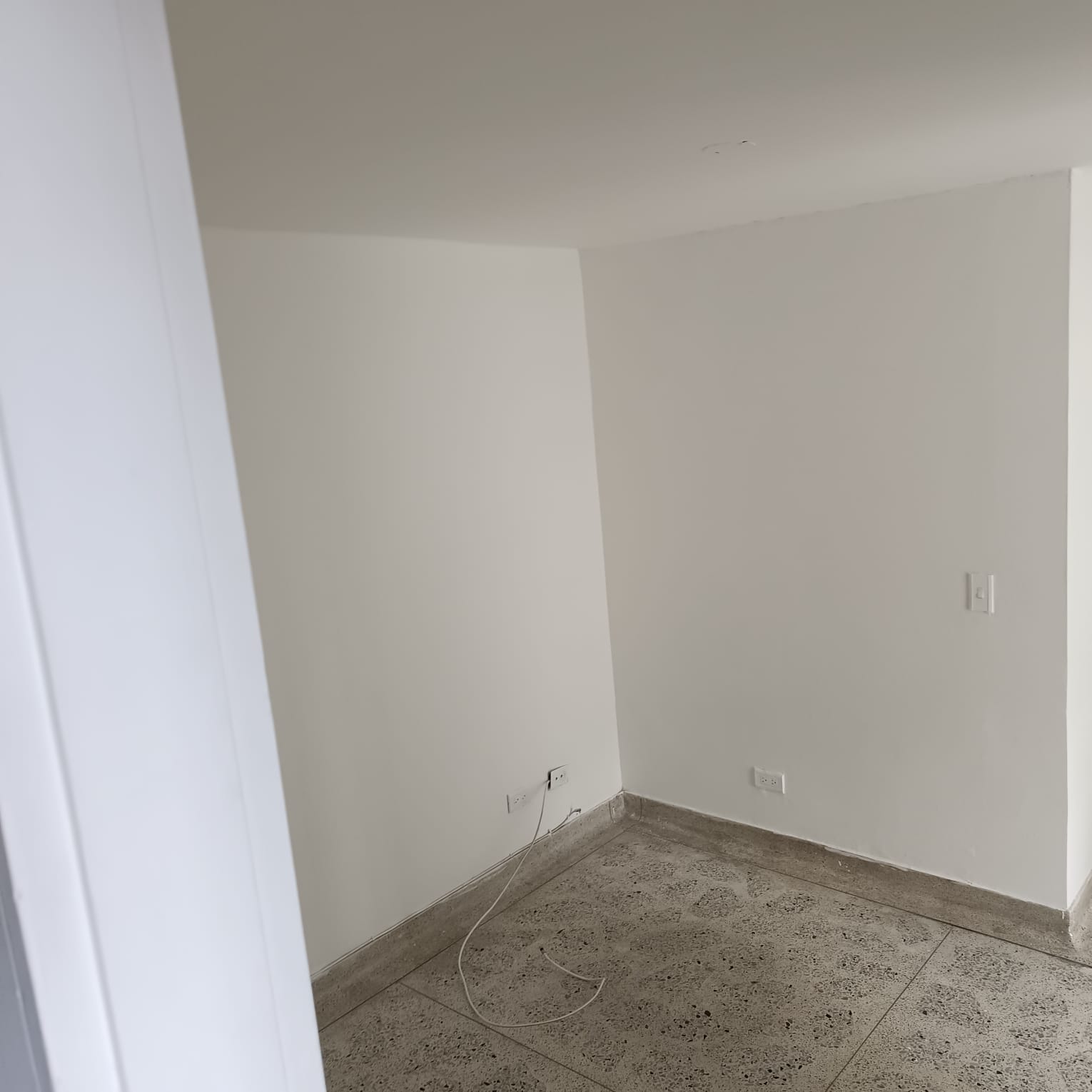 VENDO  APARTAMENTO EN SAN JOAQUIN, LAURELES — foto 2 de 18