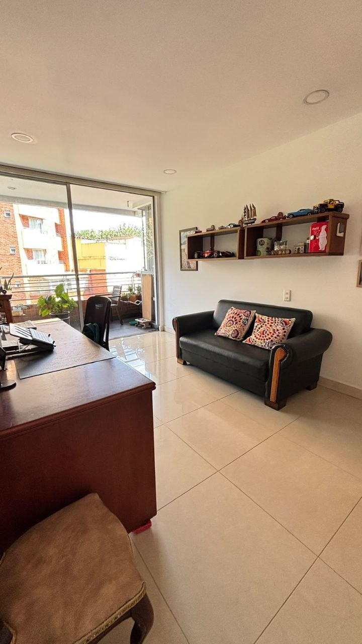 Apartamento en Venta en Laureles, Primer Parque - 153 m² — foto 5 de 26