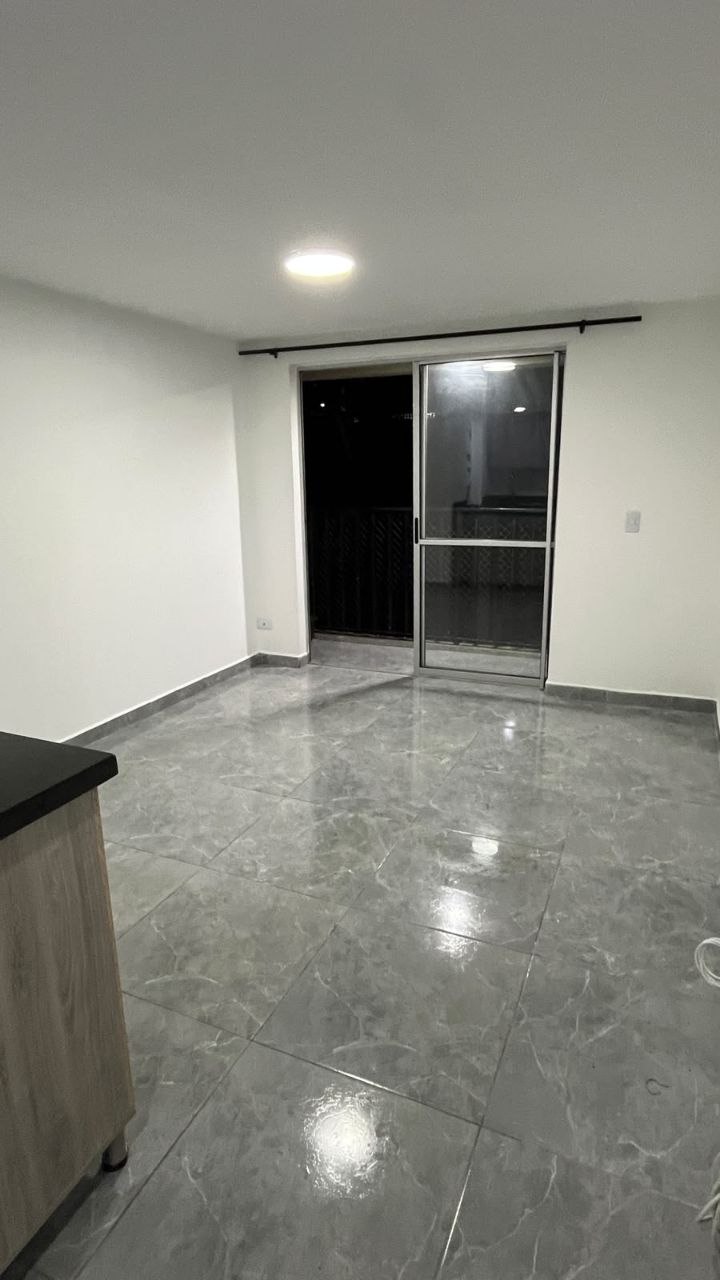 Apartamento en Venta en María Auxiliadora, Sabaneta - 3 Alcobas — foto 2 de 25