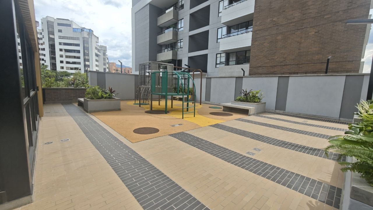 Apartamento en Venta en El Poblado, Medellín - Para Estrenar — foto 4 de 25