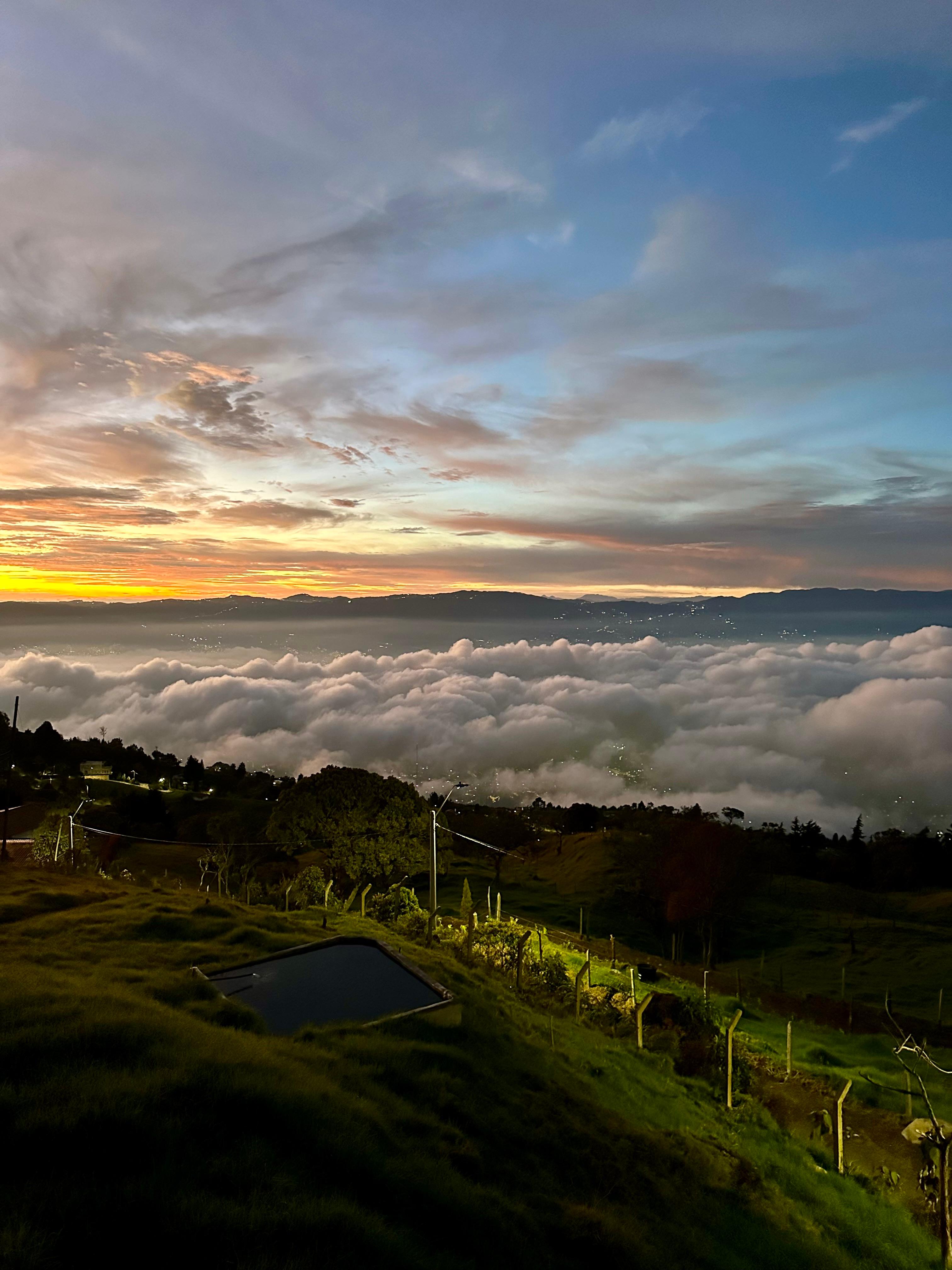 VENDO FINCA, CON LA MEJOR VISTA A LA CIUDAD DE MEDELLIN  — foto 3 de 4