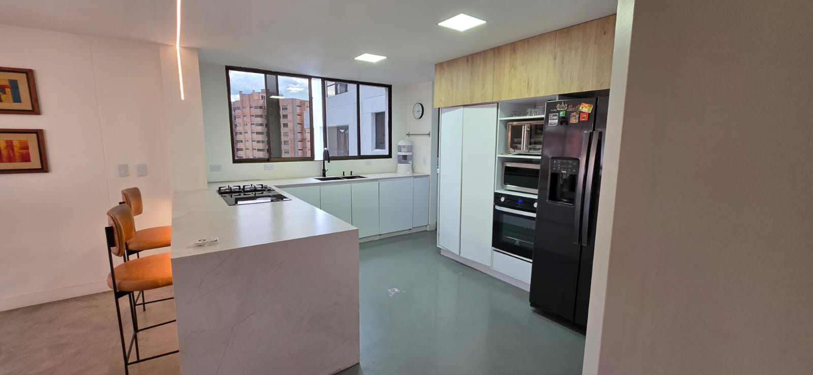 VENDO APARTAMENTO EN MEDELLIN POBLADO  — foto 3 de 15