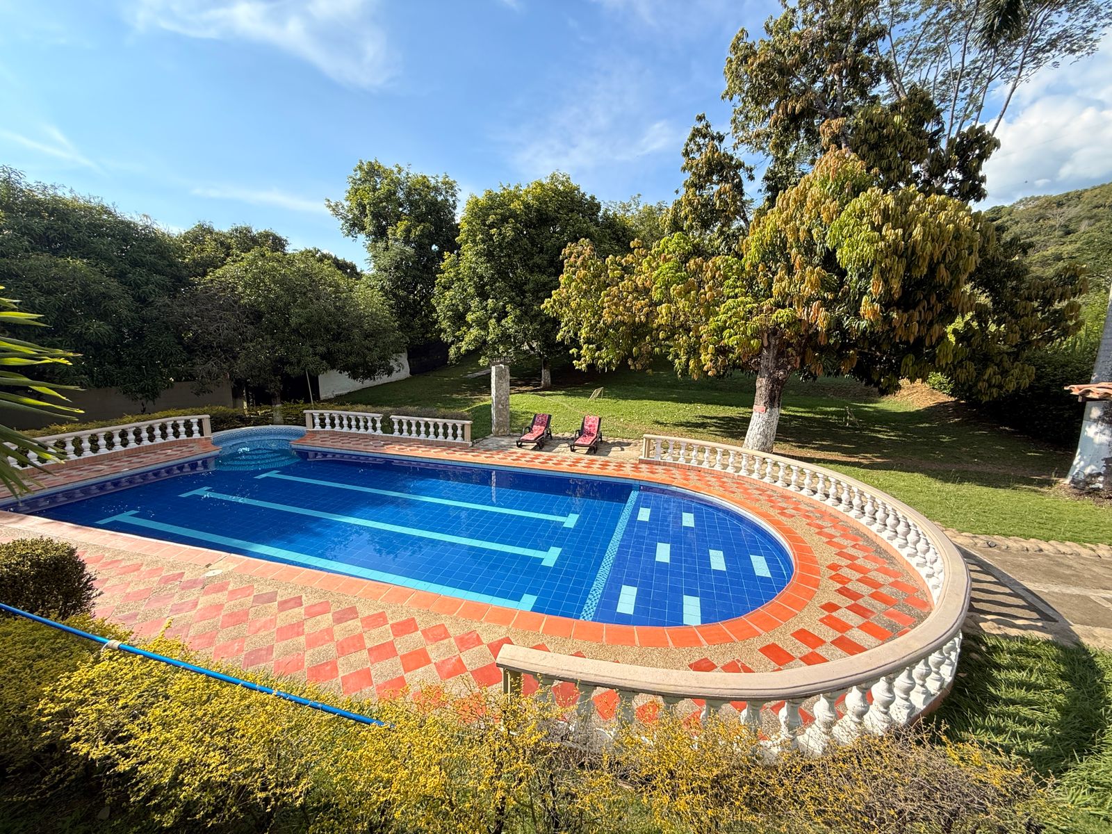 VENDO HERMOSA FINCA DE RECREO SAN JERONIMO — foto 4 de 28