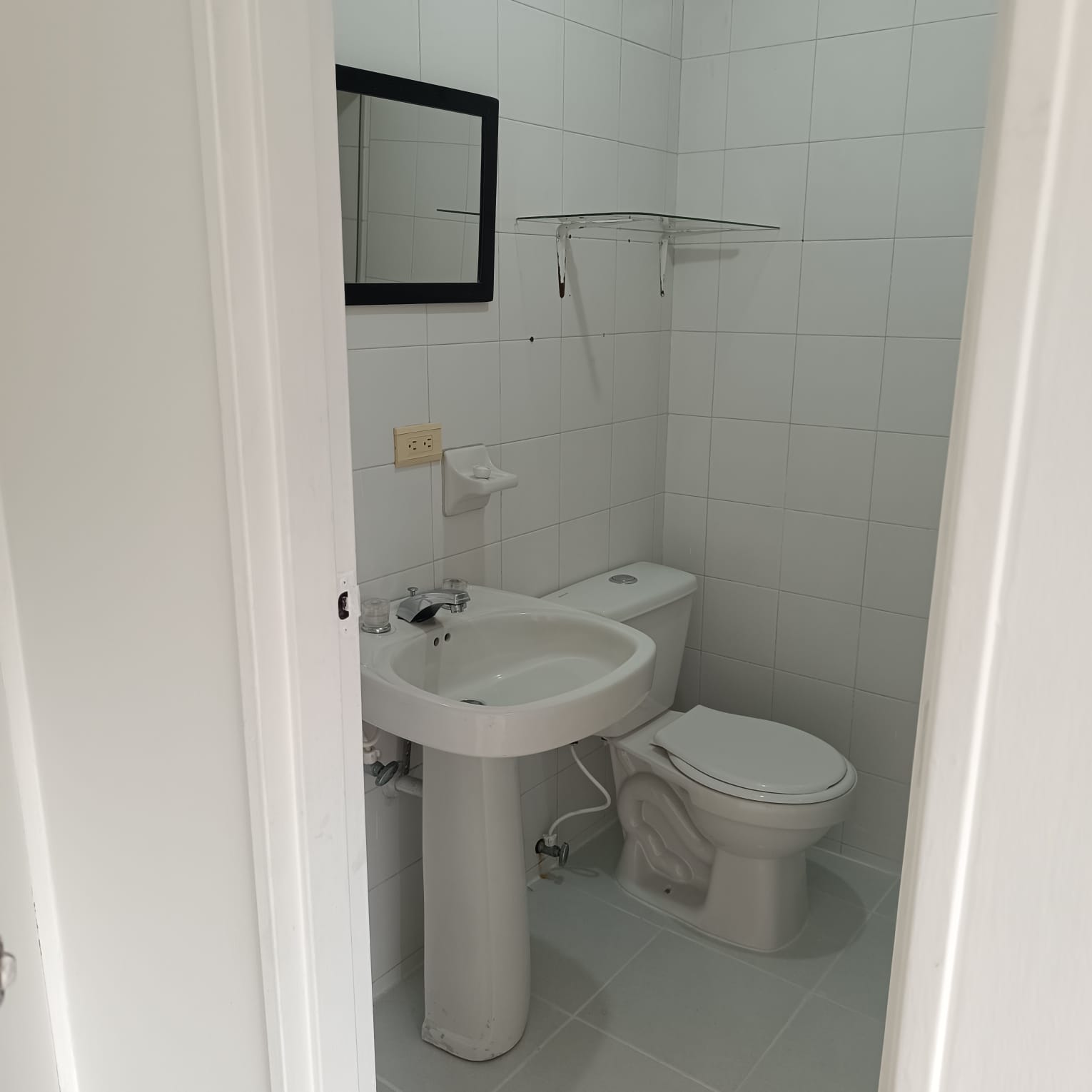 VENDO  APARTAMENTO EN SAN JOAQUIN, LAURELES — foto 4 de 18
