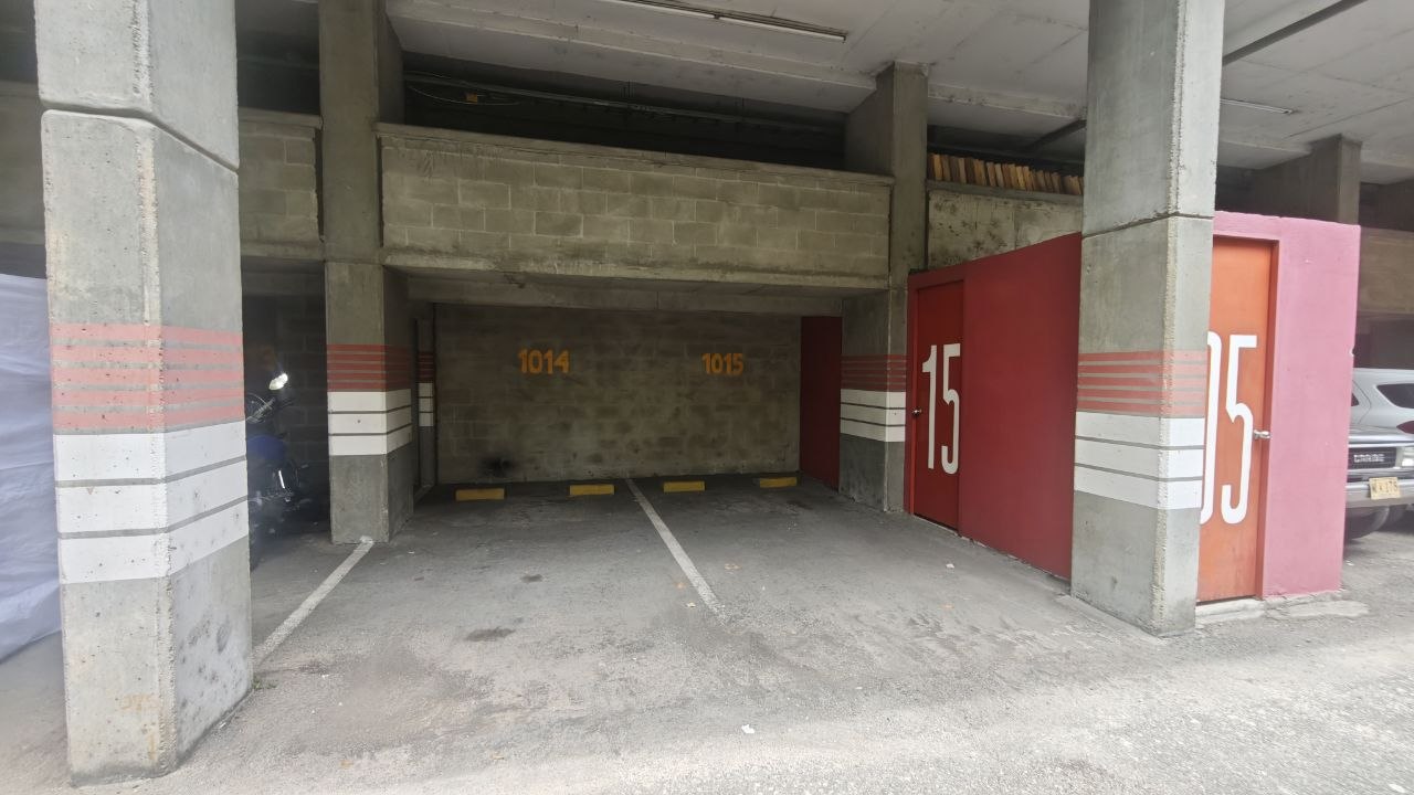 Apartamento en Venta en Los Colores, Medellín - 2 Alcobas — foto 5 de 36