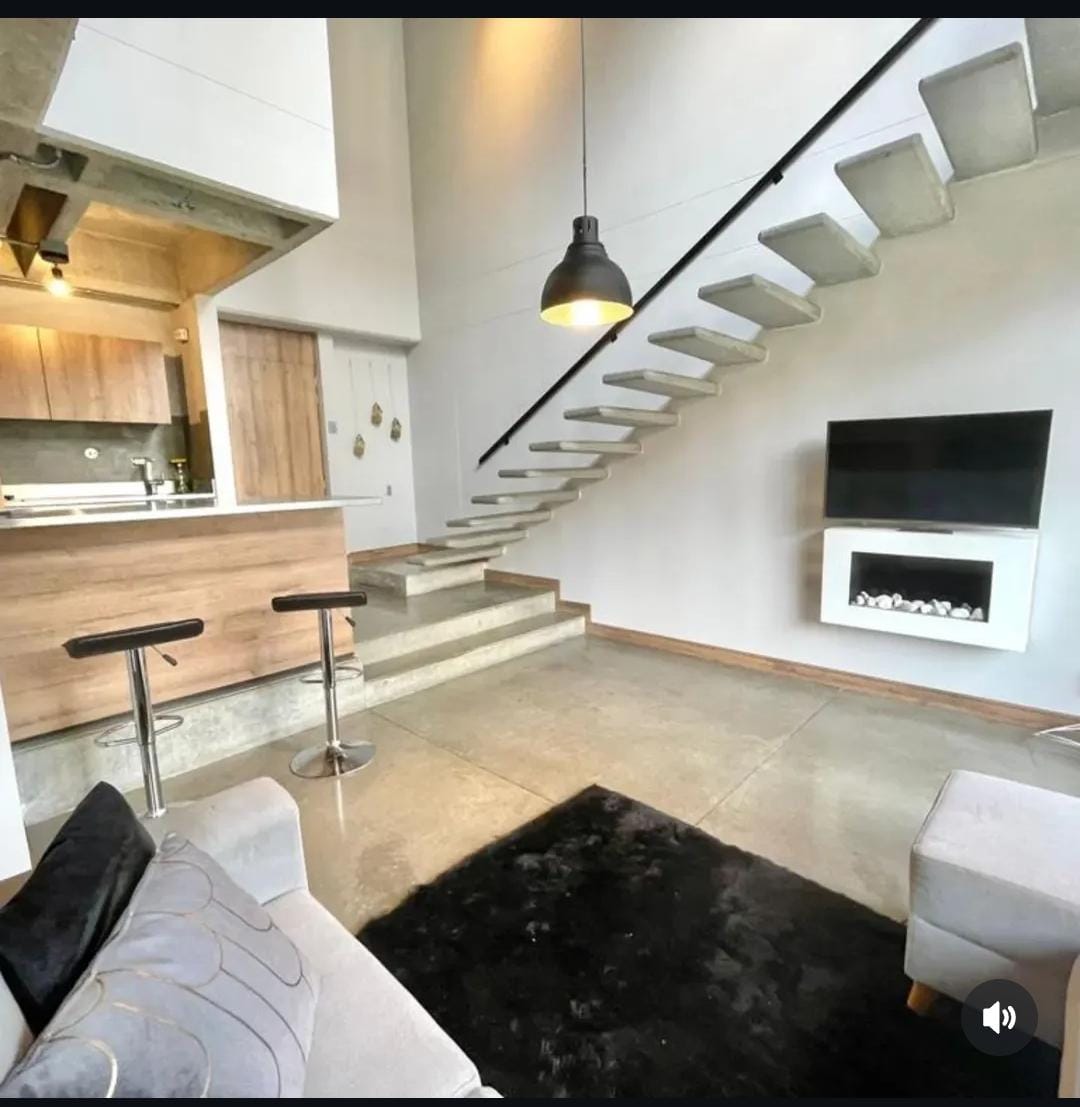 ARRIENDO AMOBLADO APARTAMENTO DUPLEX -  EL POBLADO LA LINDE — foto 2 de 8
