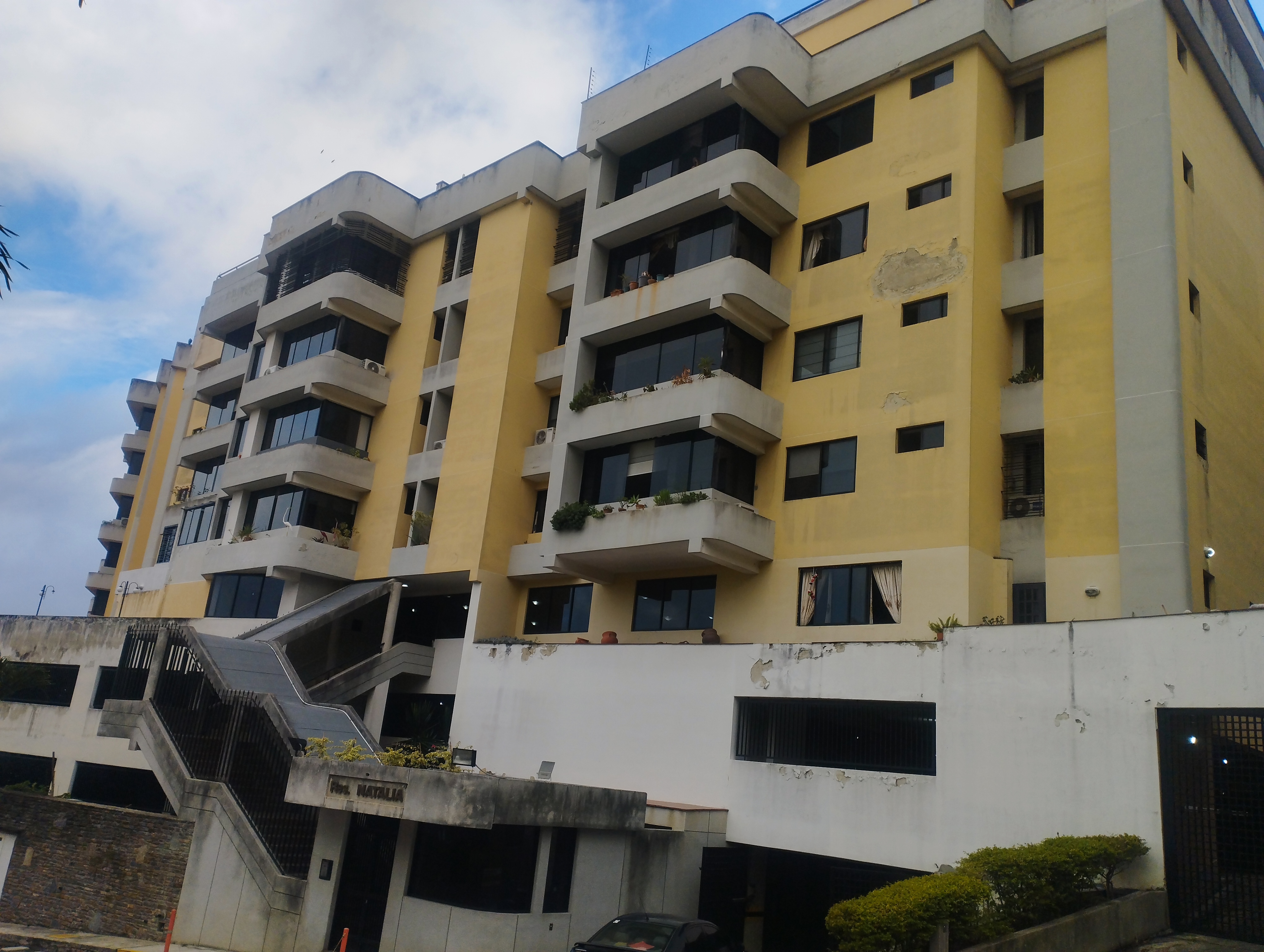 Calle Natalia Segunda Zona Urb Miranda -  - Miranda - Dtto. Capital - Caracas