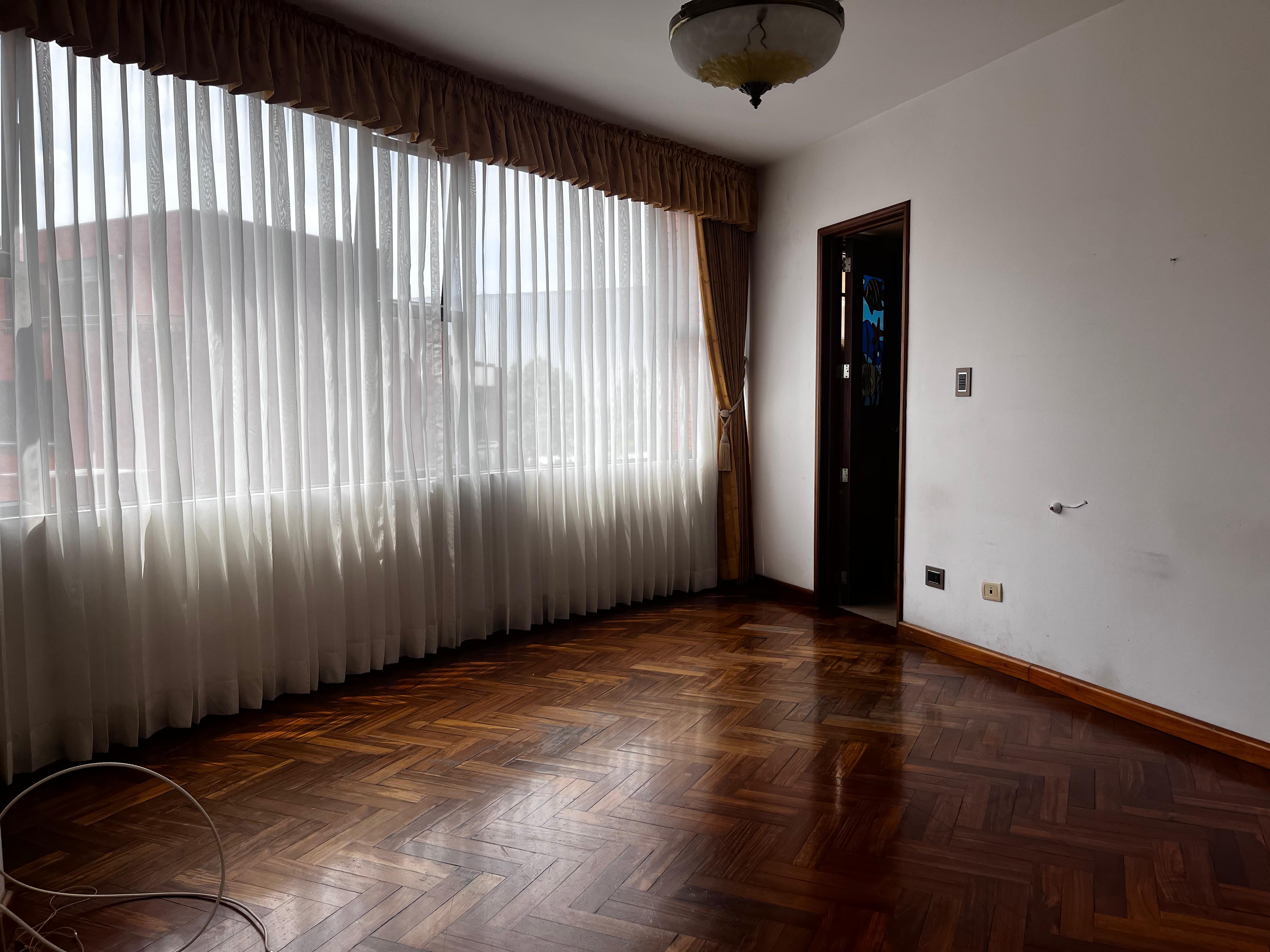 ???? APARTAMENTO EN VENTA – 2 HAB + BALCÓN | EDIFICIO PIEMONTE | ZONA 14 - Miniatura 11