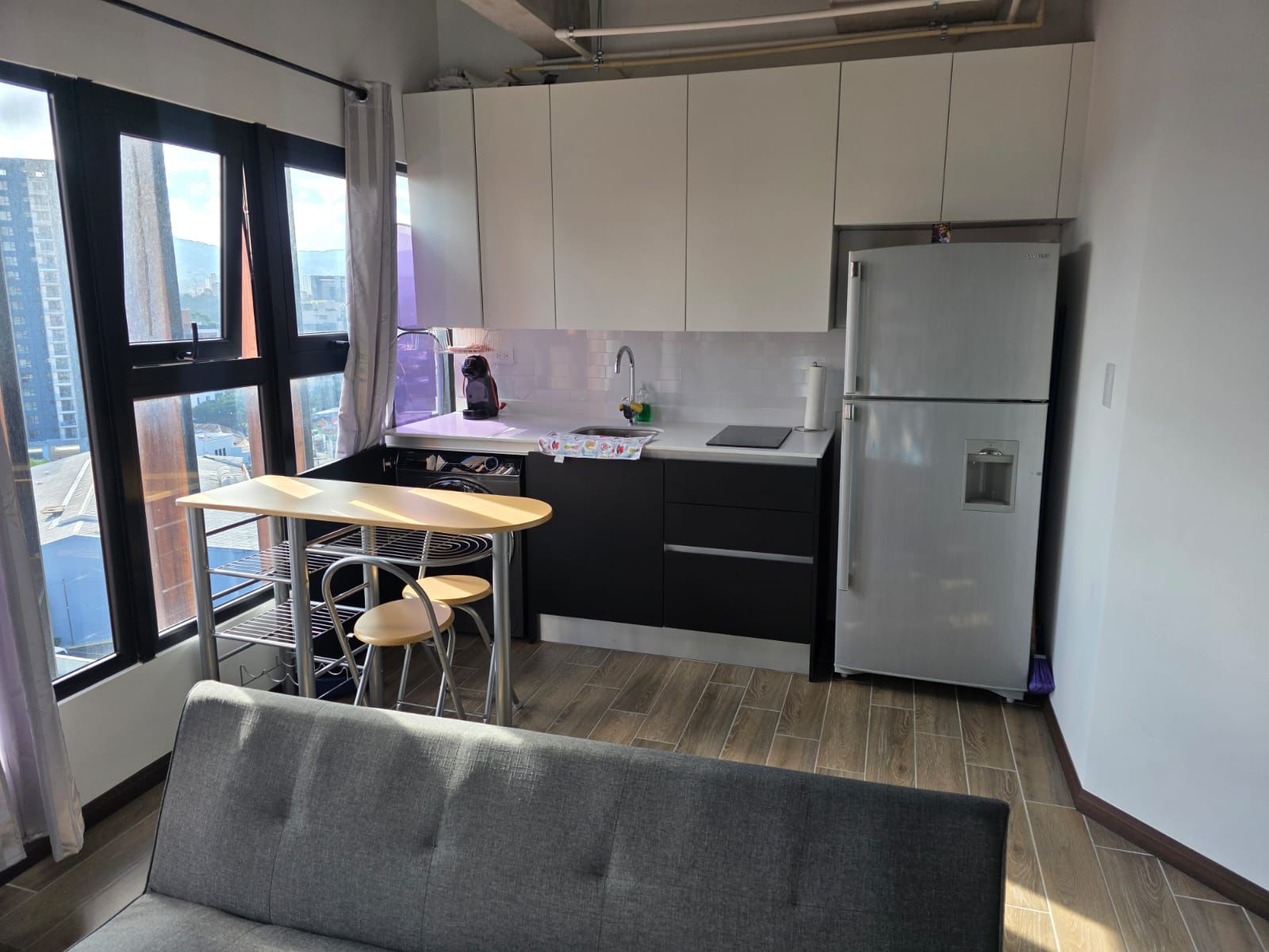 ???? APARTAMENTO AMUEBLADO EN VENTA – 1 HAB | SÉPTIMO | ZONA 4 - Miniatura 3