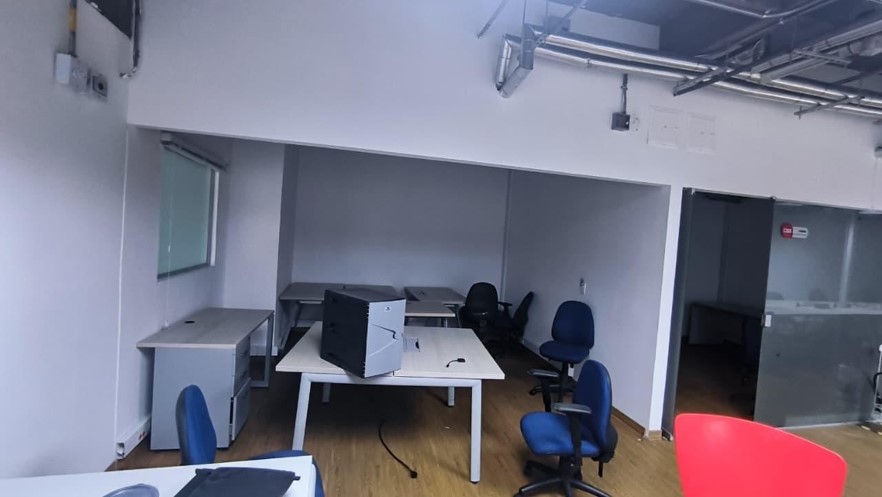 se arrienda oficina en bello niquia