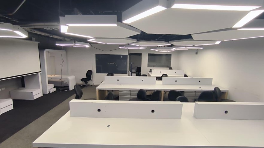 se arrienda oficina en bello niquia