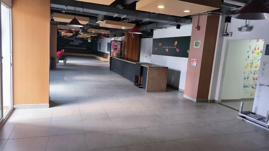 se arrienda oficina en bello niquia