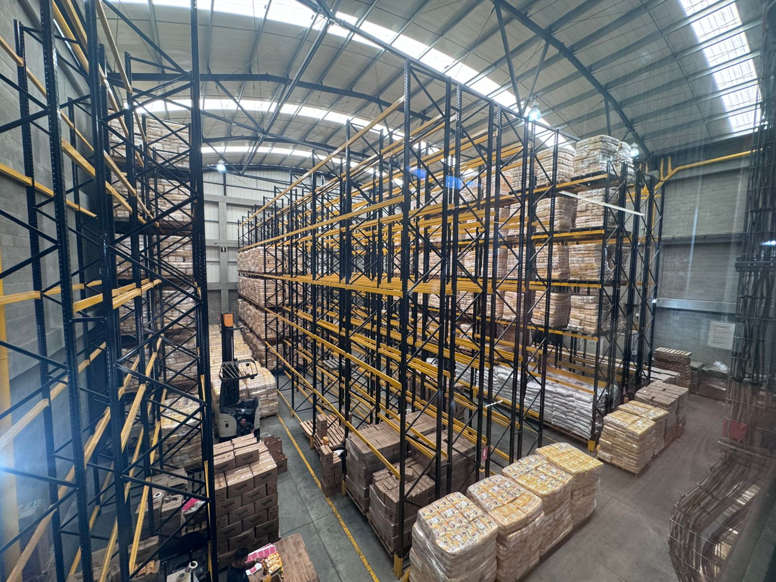 se vende bodega en girardota