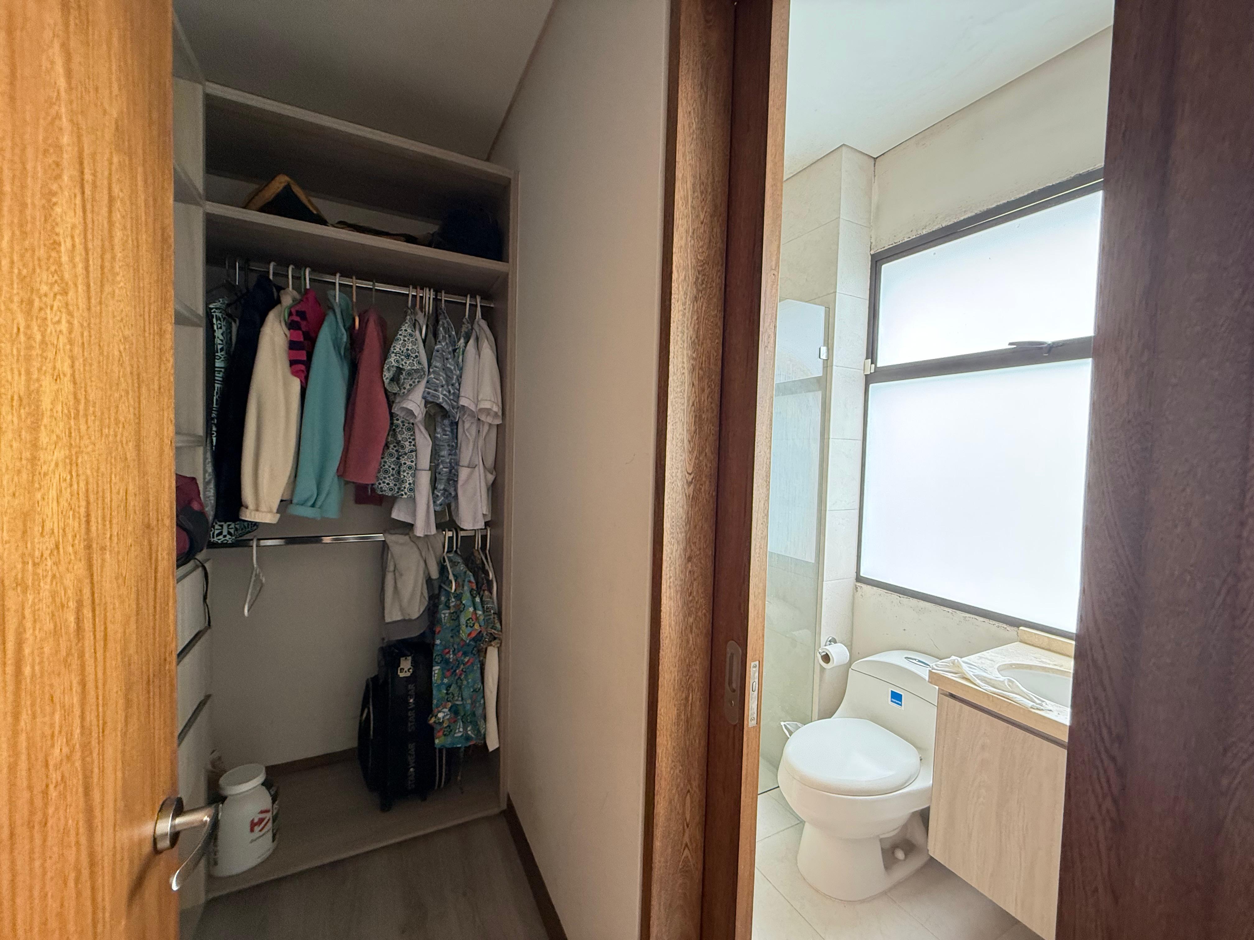 se vende casa en el alto de las palmas