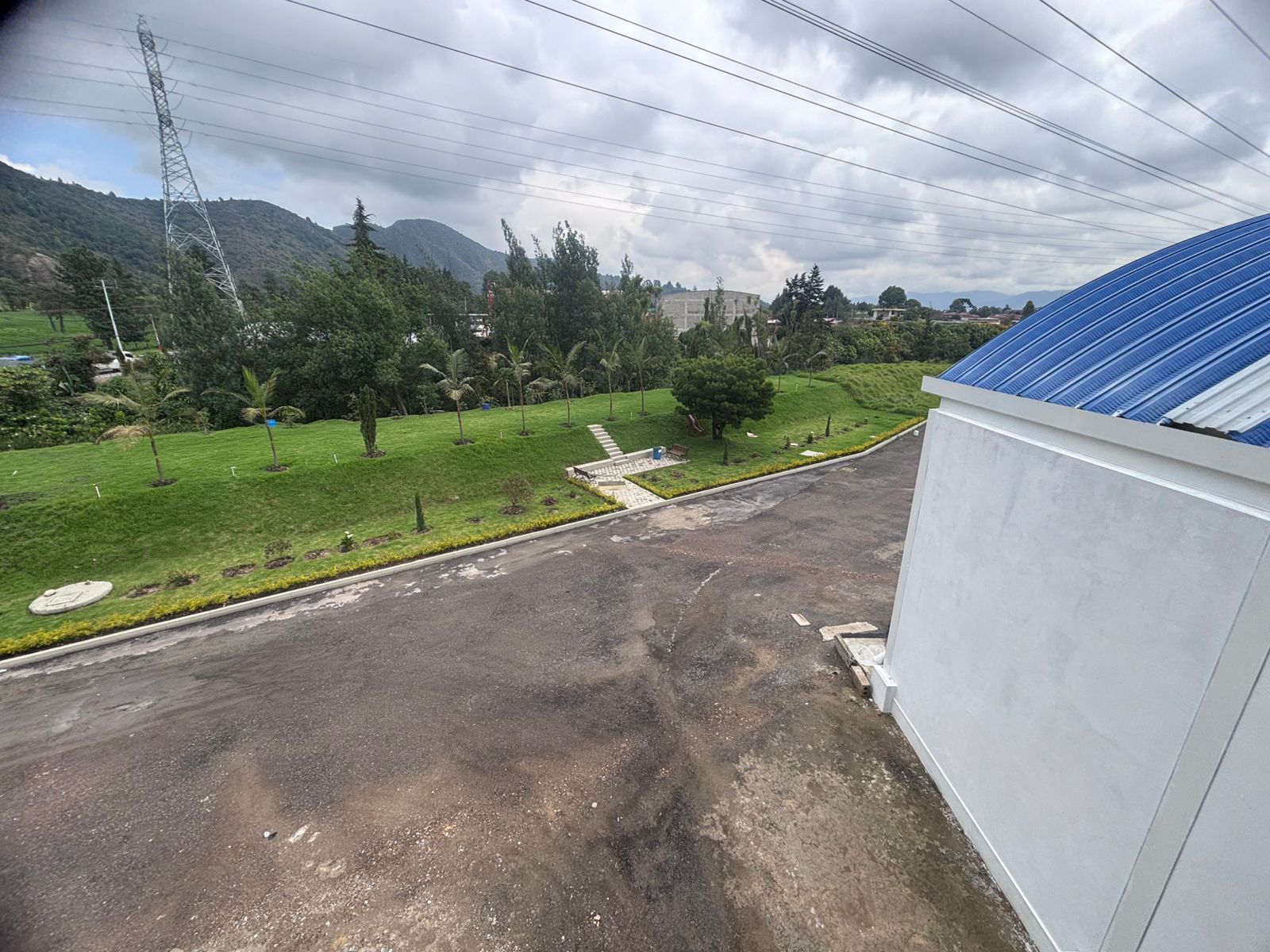 se arrienda bodega en siberia cota