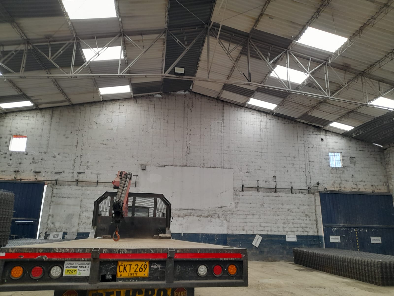 se vende bodega en itagui