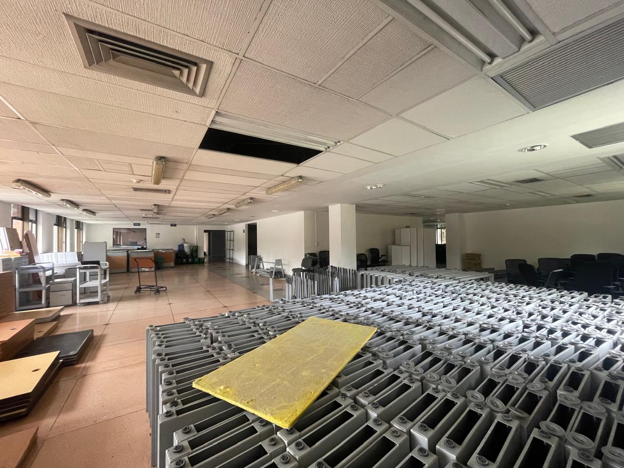 se arrienda oficina en itagui