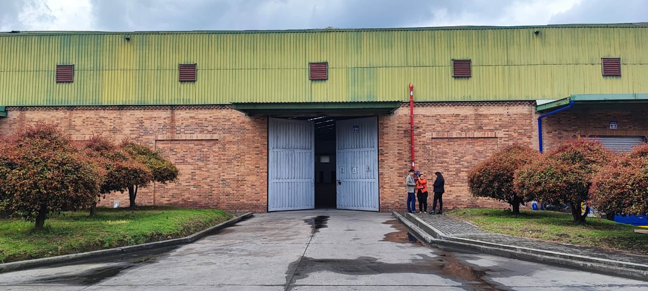 bodega en arriendo funza 103375 m2