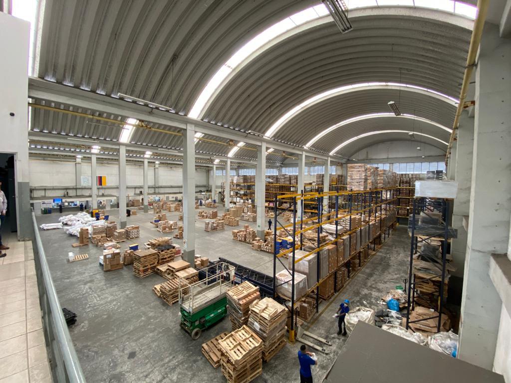 se arrienda bodega variante caldas