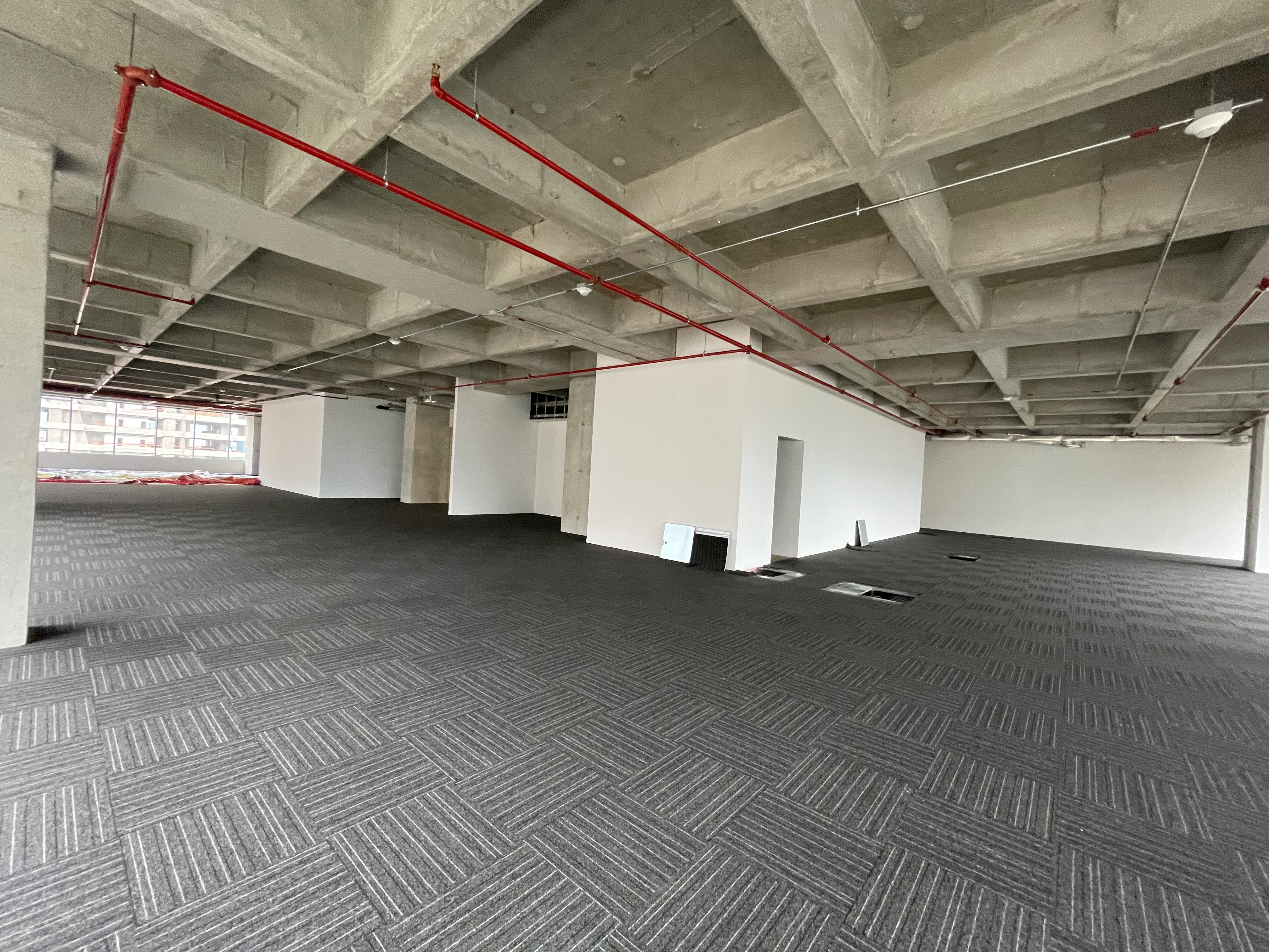 se arrienda oficina en medellin