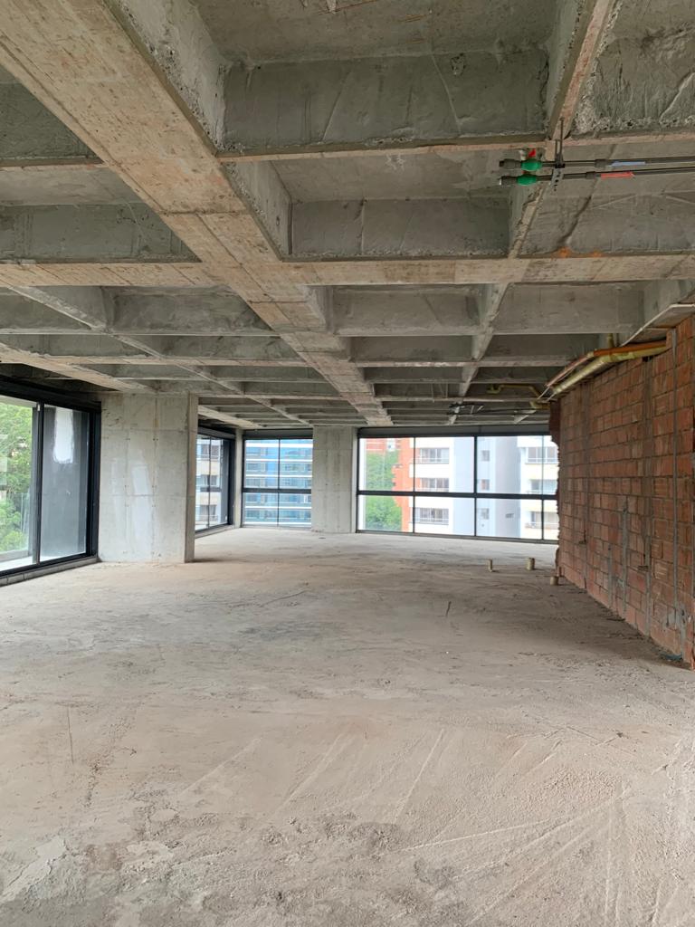 se arrienda oficina poblado