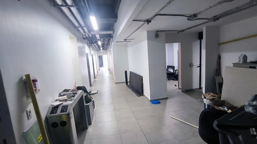 se arrienda oficina en bello niquia