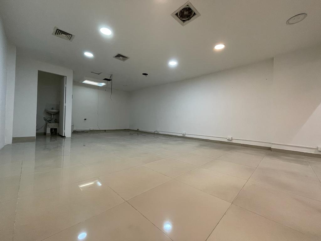 se arrienda o se vende local en medellin