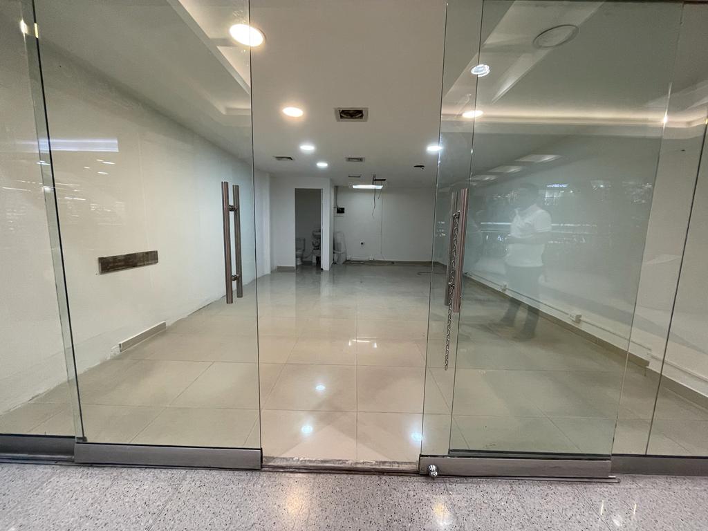 se arrienda o se vende local en medellin